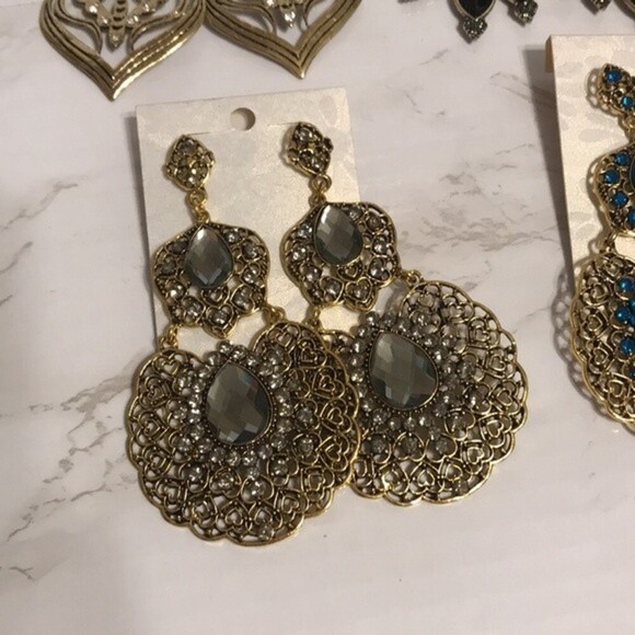 Chandelier dangling earrings mixed jewelry bundle - Picture 2 of 11